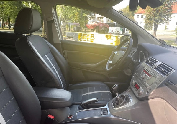 Ford Kuga cena 33600 przebieg: 228100, rok produkcji 2010 z Zabrze małe 67